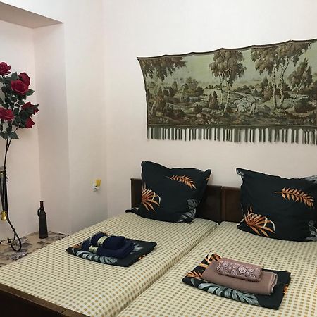 Lada Guest House Tbilisi Exterior foto